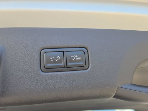 New 2027 Kia Carnival SX FWD image 11