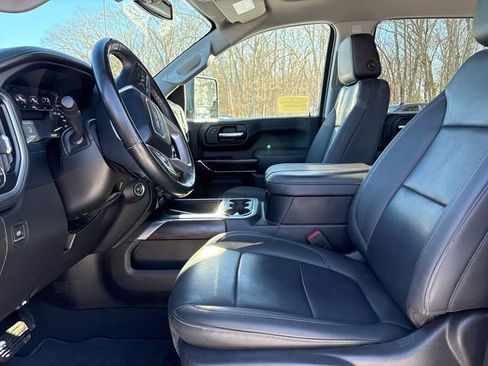 Used 2023 GMC Sierra 2500 SLT w/ SLT Preferred Package image 35