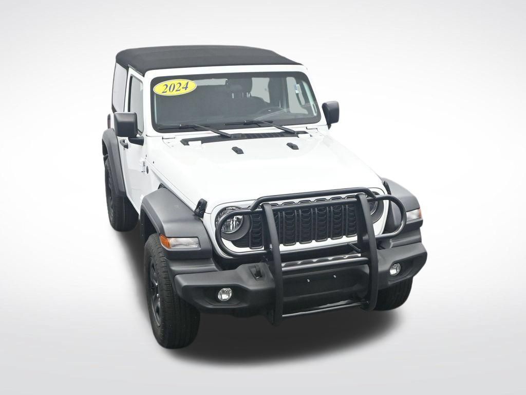 Used 2024 Jeep Wrangler Sport AWD/4WD image 28