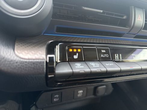 Used 2024 Toyota Prius XLE image 23