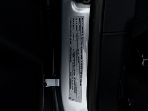 New 2025 Bentley Flying Spur Plug-In Hybrid image 51