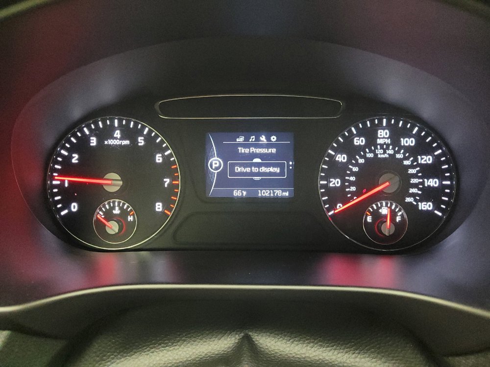 Used 2018 Kia Sorento FWD image 23