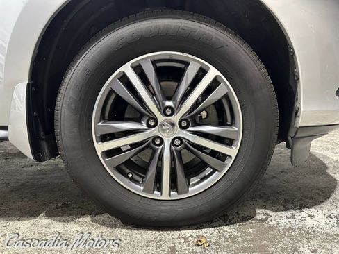 Used 2017 INFINITI QX60 Luxe w/ Premium Plus Package image 35