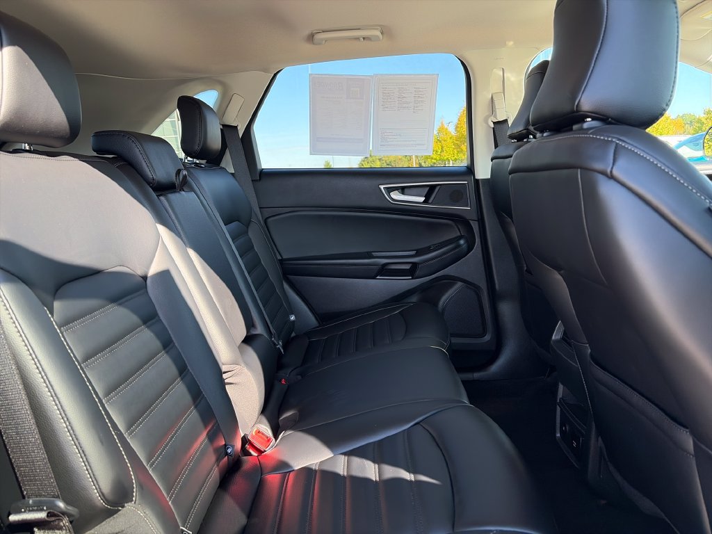 Used 2024 Ford Edge SEL w/ Convenience Package AWD/4WD image 31