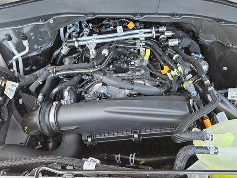 New 2026 Ford Explorer Active RWD image 17
