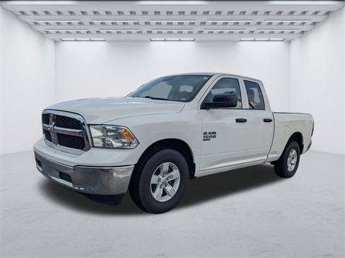 Used 2024 RAM 1500 Classic SLT image 8