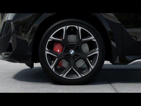 Used 2025 BMW X1 M35i w/ Premium Package image 8