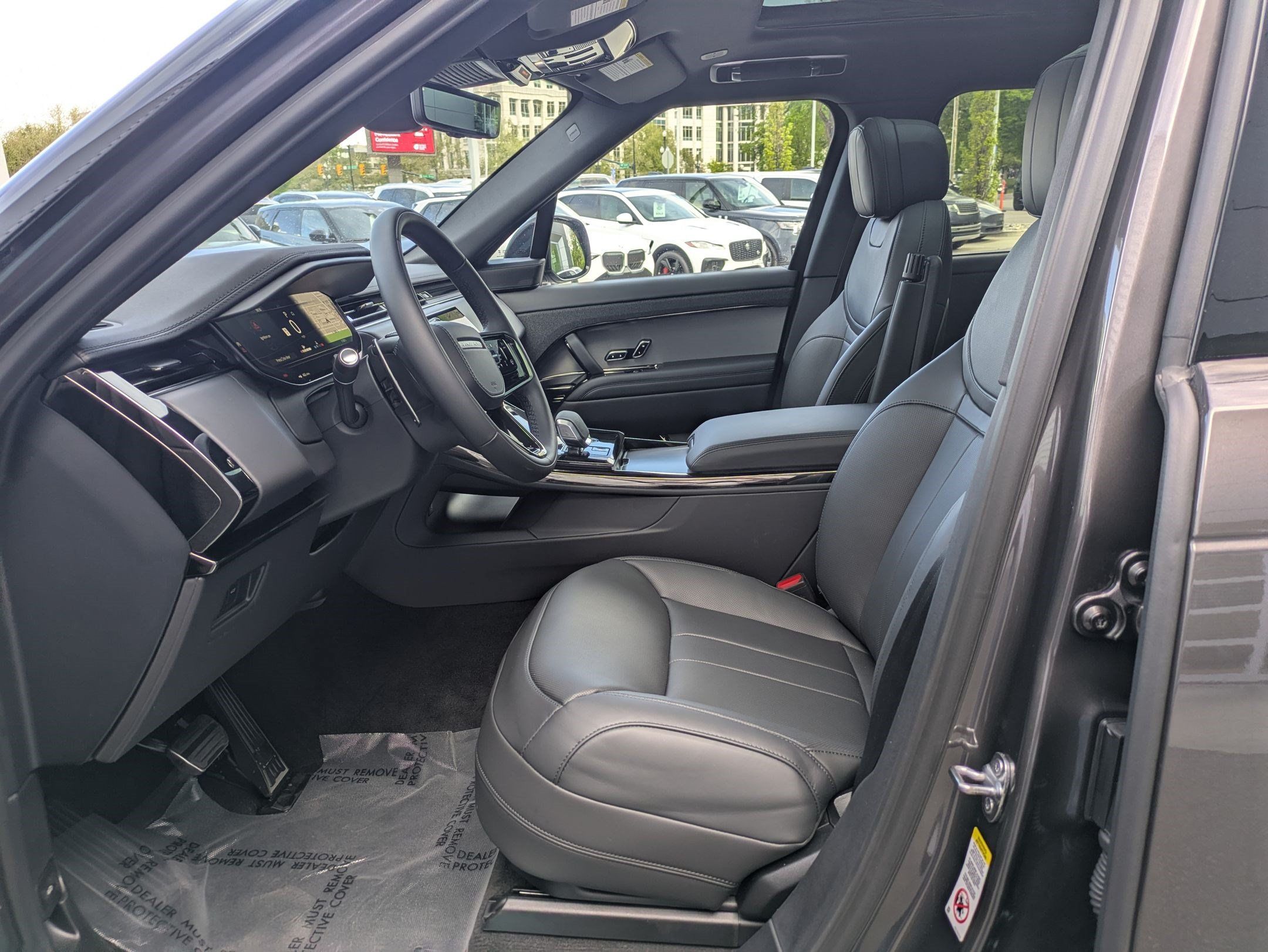 New 2026 Land Rover Range Rover Sport Dynamic SE AWD/4WD image 25