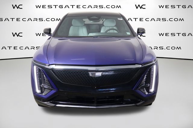 Used 2024 Cadillac Lyriq Sport RWD image 2