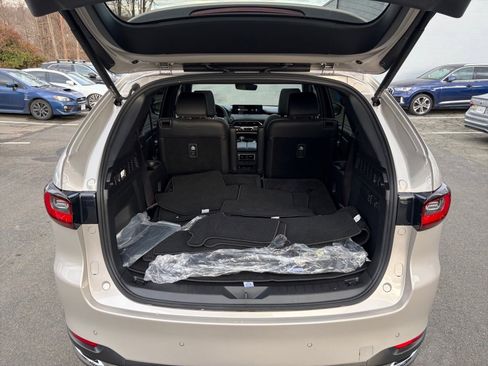 Certified 2025 MAZDA CX-90 3.3 Turbo w/ Premium Plus Pkg image 15