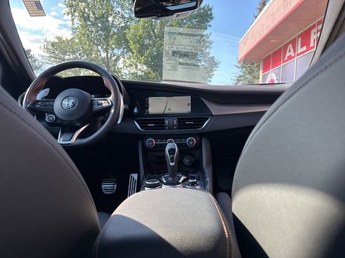 New 2025 Alfa Romeo Giulia AWD w/ Driving Assist Package image 18