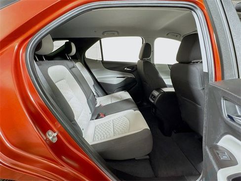 Used 2020 Chevrolet Equinox LS w/ LS Convenience Package image 23
