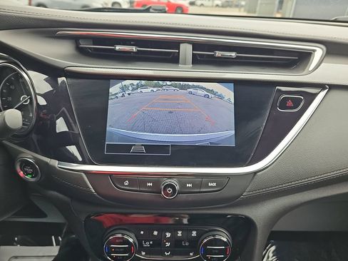 Used 2023 Buick Encore GX Essence w/ Experience Buick Package FWD image 28