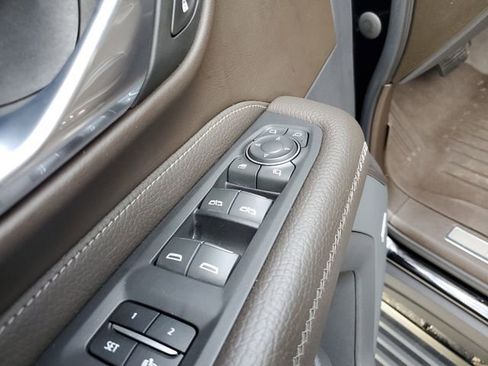 Used 2023 GMC Yukon Denali image 17