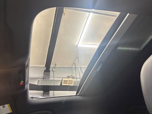 Used 2020 Volkswagen Jetta R-Line w/ R-Line Cold Weather Package image 26