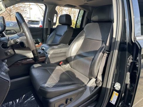 Used 2019 GMC Yukon XL SLT AWD/4WD image 8