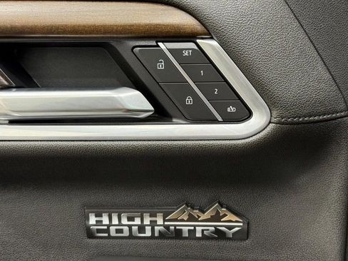 Used 2025 Chevrolet Silverado 1500 High Country w/ Midnight Edition image 14
