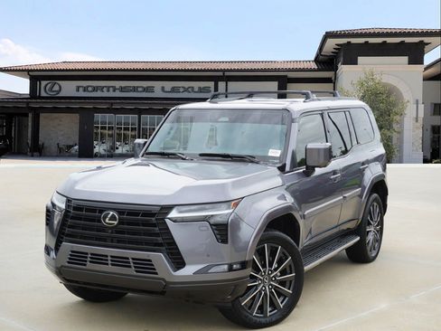 Used 2024 Lexus GX 550 AWD/4WD image 1