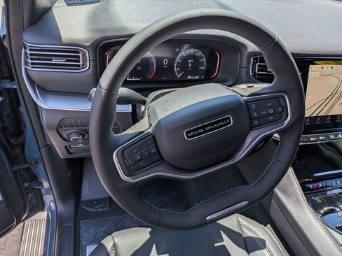 New 2026 Jeep Grand Wagoneer Limited AWD/4WD image 15