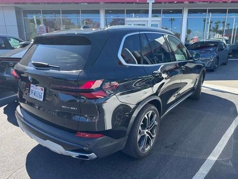 Used 2024 BMW X5 sDrive40i w/ Premium Package image 3