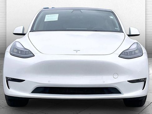 Used 2020 Tesla Model 3 Long Range image 2