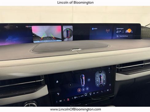 Used 2025 Lincoln Navigator L Black Label image 63