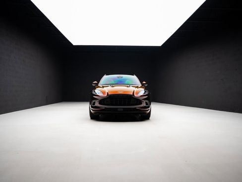Used 2023 Aston Martin DBX AWD/4WD image 83