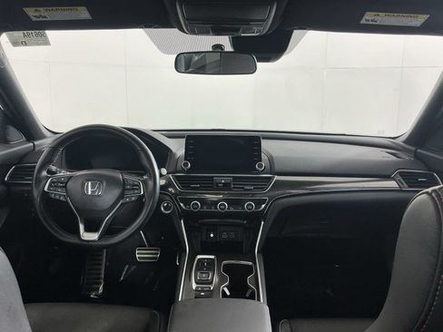 Used 2022 Honda Accord Sport image 15