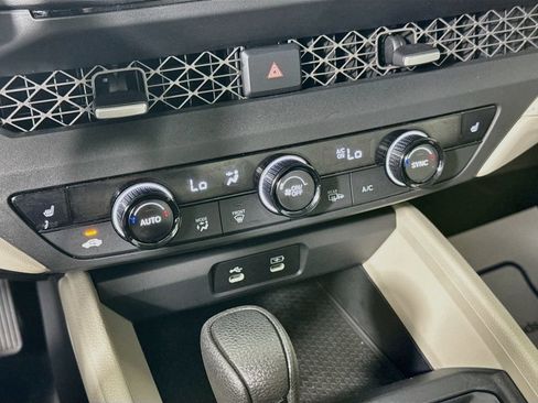Certified 2024 Honda Accord EX image 19