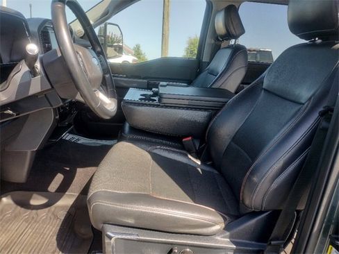 Used 2021 Ford F150 Lariat w/ Max Trailer Tow Package image 25