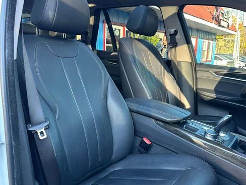 Used 2017 BMW X5 xDrive35i w/ Premium Package Enhanced AWD/4WD image 9