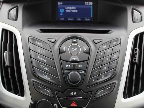 Used 2014 Ford Focus SE image 18