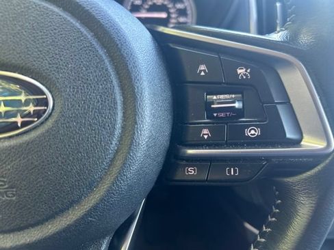 Used 2022 Subaru Forester Premium AWD/4WD image 21