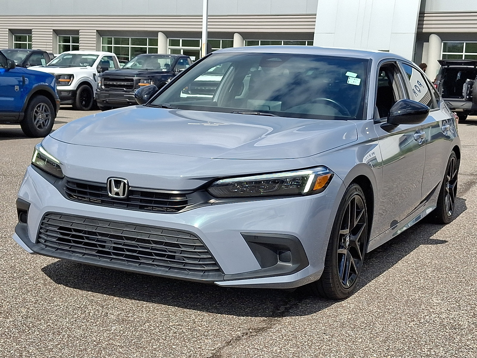 Used 2024 Honda Civic Sport image 4
