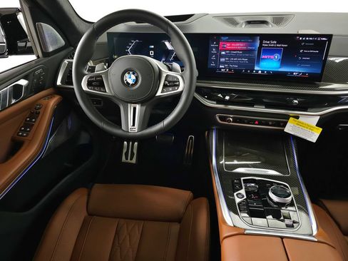 Used 2026 BMW X7 M60i AWD/4WD image 14