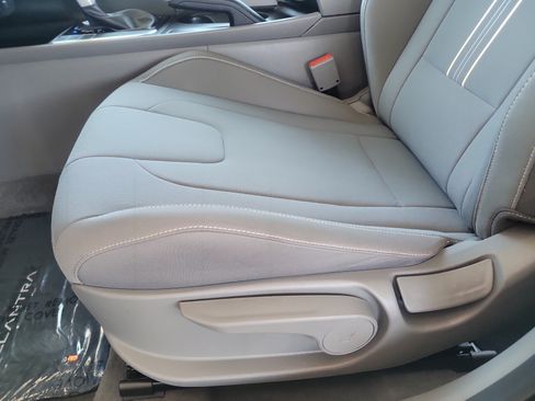 Certified 2025 Hyundai Elantra Sport FWD image 21