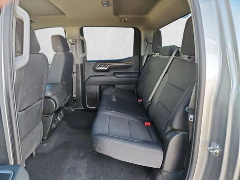 Certified 2025 Chevrolet Silverado 1500 LT image 18