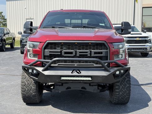 Used 2017 Ford F150 XLT w/ Equipment Group 302A Luxury AWD/4WD image 3