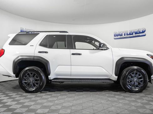 Certified 2025 Toyota 4Runner SR5 image 9