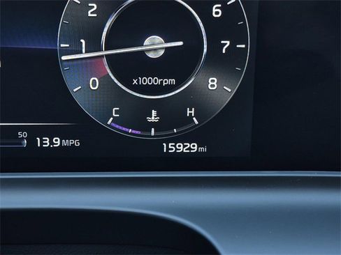 Used 2024 Kia Seltos SX w/ SX Sunroof Package image 26