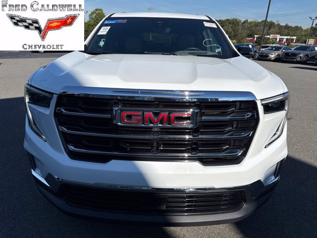Used 2026 GMC Acadia Elevation w/ Elevation Premium Package FWD image 3