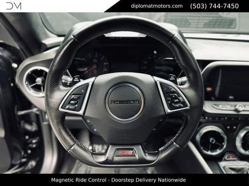 Used 2018 Chevrolet Camaro SS RWD image 26