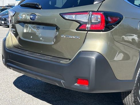 New 2025 Subaru Outback Premium image 5