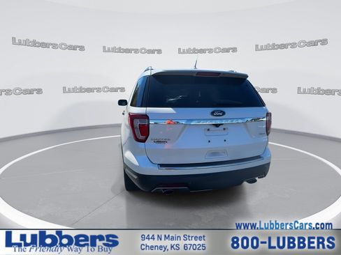 Used 2018 Ford Explorer Limited w/ Equipment Group 301A AWD/4WD image 7
