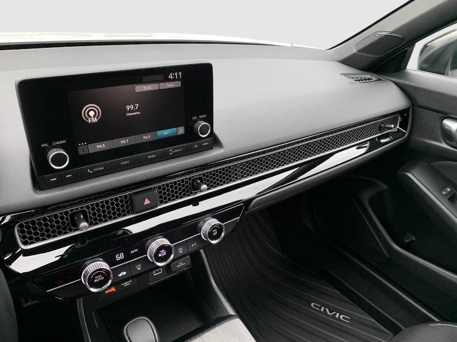 Certified 2024 Honda Civic Sport image 17