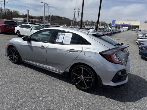 Used 2020 Honda Civic Sport image 8