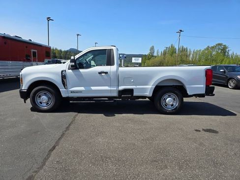 Used 2024 Ford F350 XL image 6