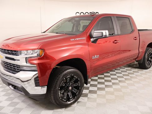 Used 2019 Chevrolet Silverado 1500 LT w/ Texas Edition AWD/4WD image 10