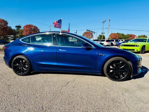 Used 2018 Tesla Model 3 Long Range image 35