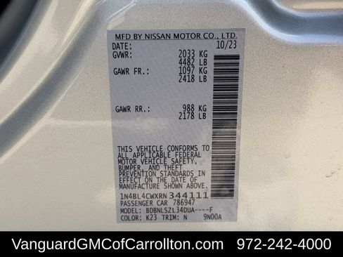 Used 2024 Nissan Altima 2.5 SR AWD/4WD image 32